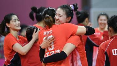 西甲裁判报告：皇马3人被罚下，卡雷拉斯、卡瓦哈尔怒斥裁判